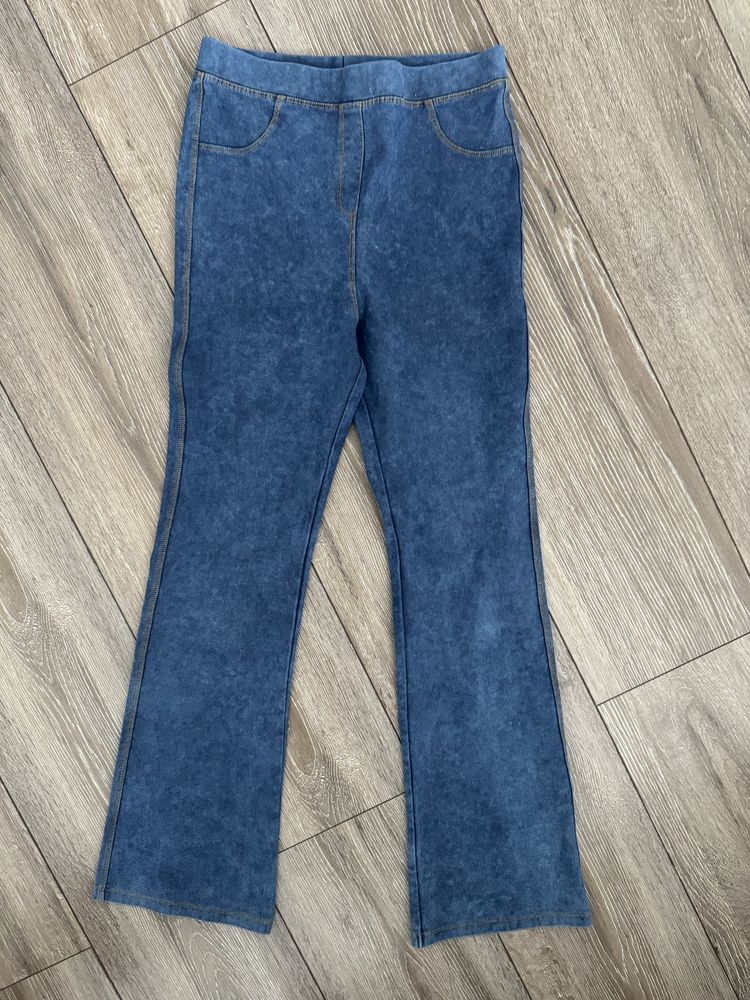 Продам джегинсы джинсы для девочки