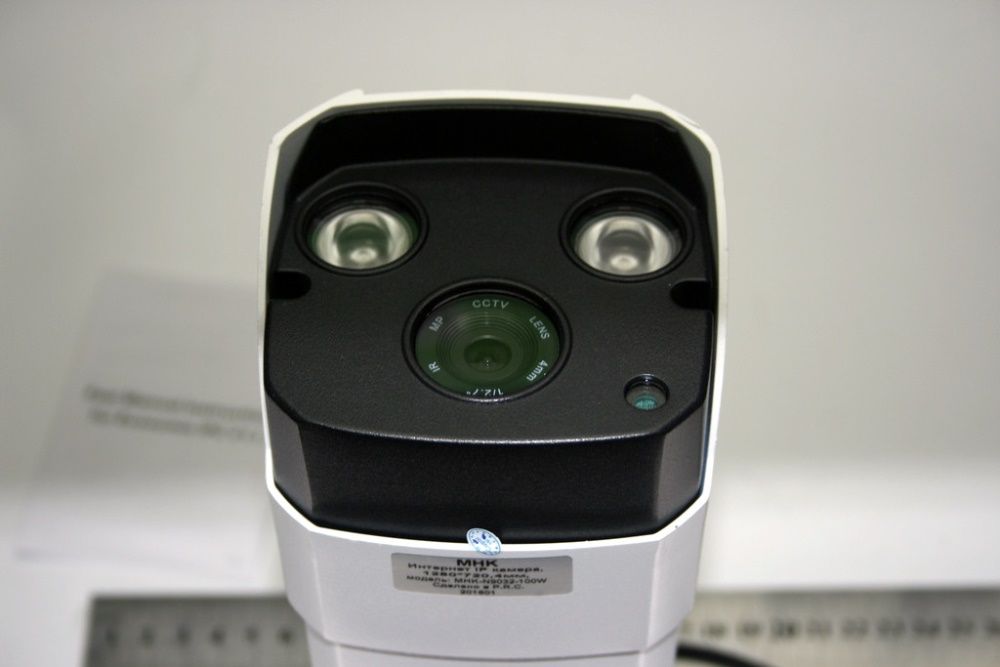 Камера наружного наблюдения с креплением IP (MHK-N9032-100W)
