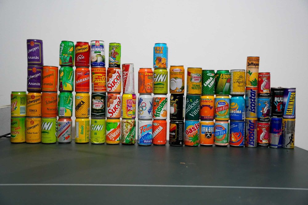 Colecção de latas antigas