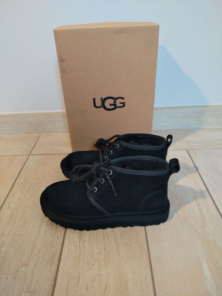 Botki ocieplane UGG neumel rozm. 37 czarne