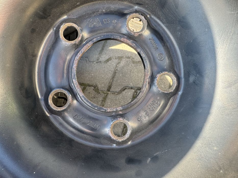 Koła zimowe Audi A4 B8 5x112 Et45 225/55 R16 Michelin