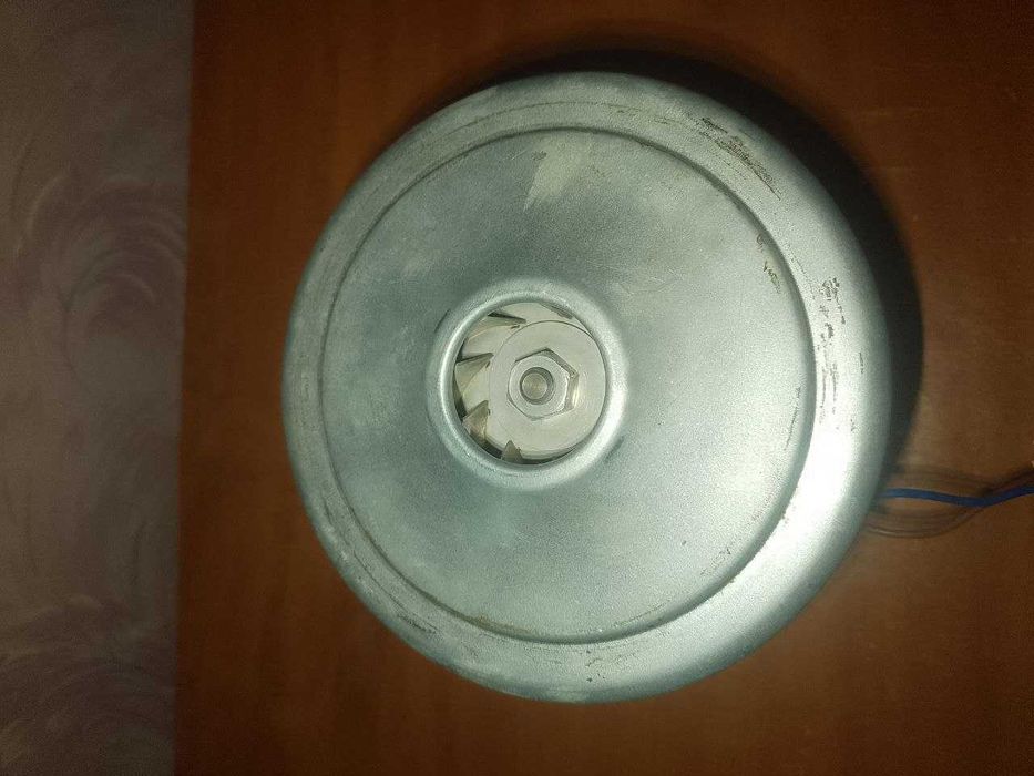 БЕЗКОШТОВНА ДОСТАВКА Двигун (мотор) для пилососа  MKR2451  1600W