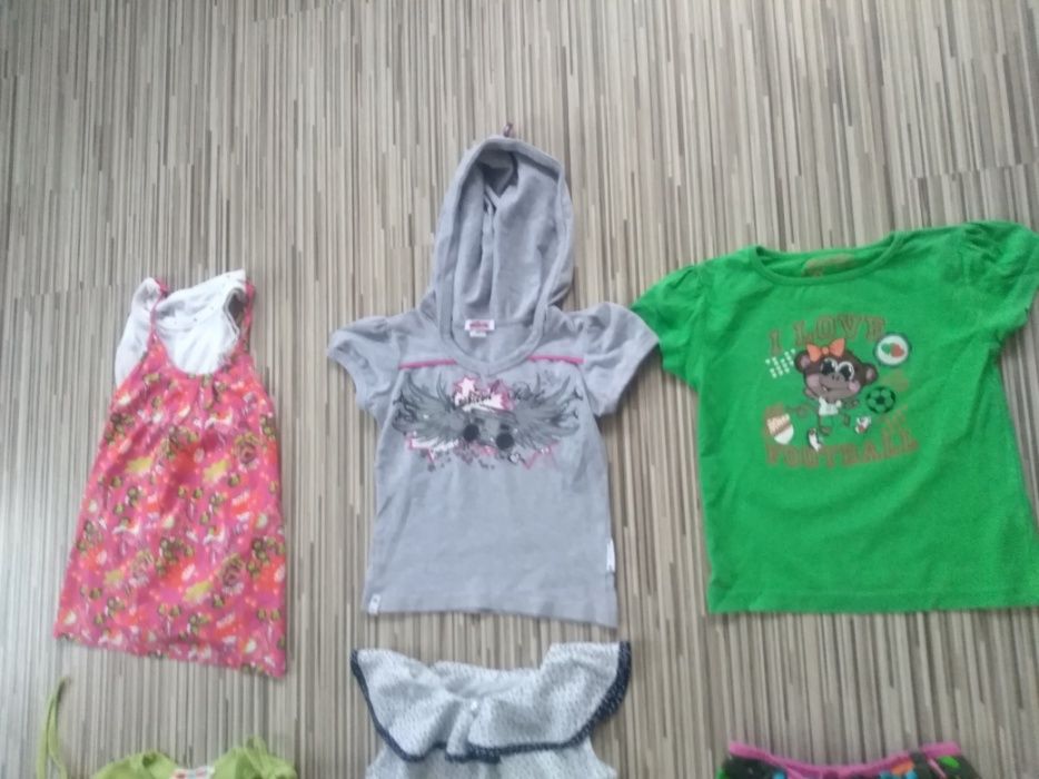 Ubrania ubranka dziecięce 104-110