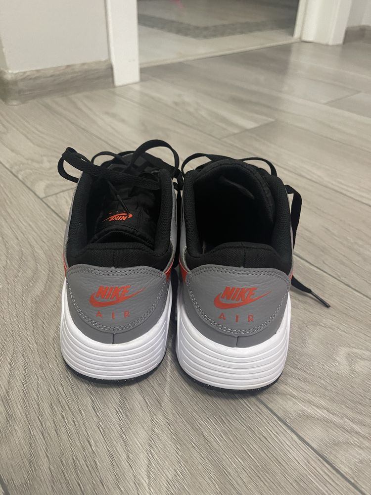 Кросівки Nike AIR MAX SC, 42, 42.5, 9 US, купував в Епіцентрі, нові