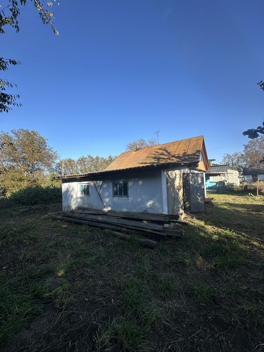 Продається частина будинку 42 м² у с. Комарівці, Вінницька обл.