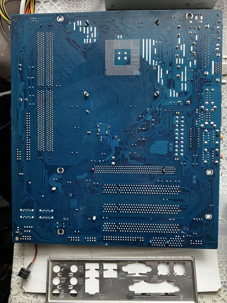 Asrock 775i945GZ socket 775