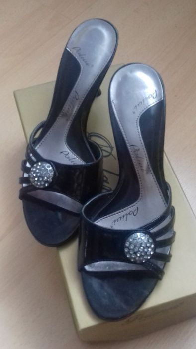 Шлепанцы размер 36