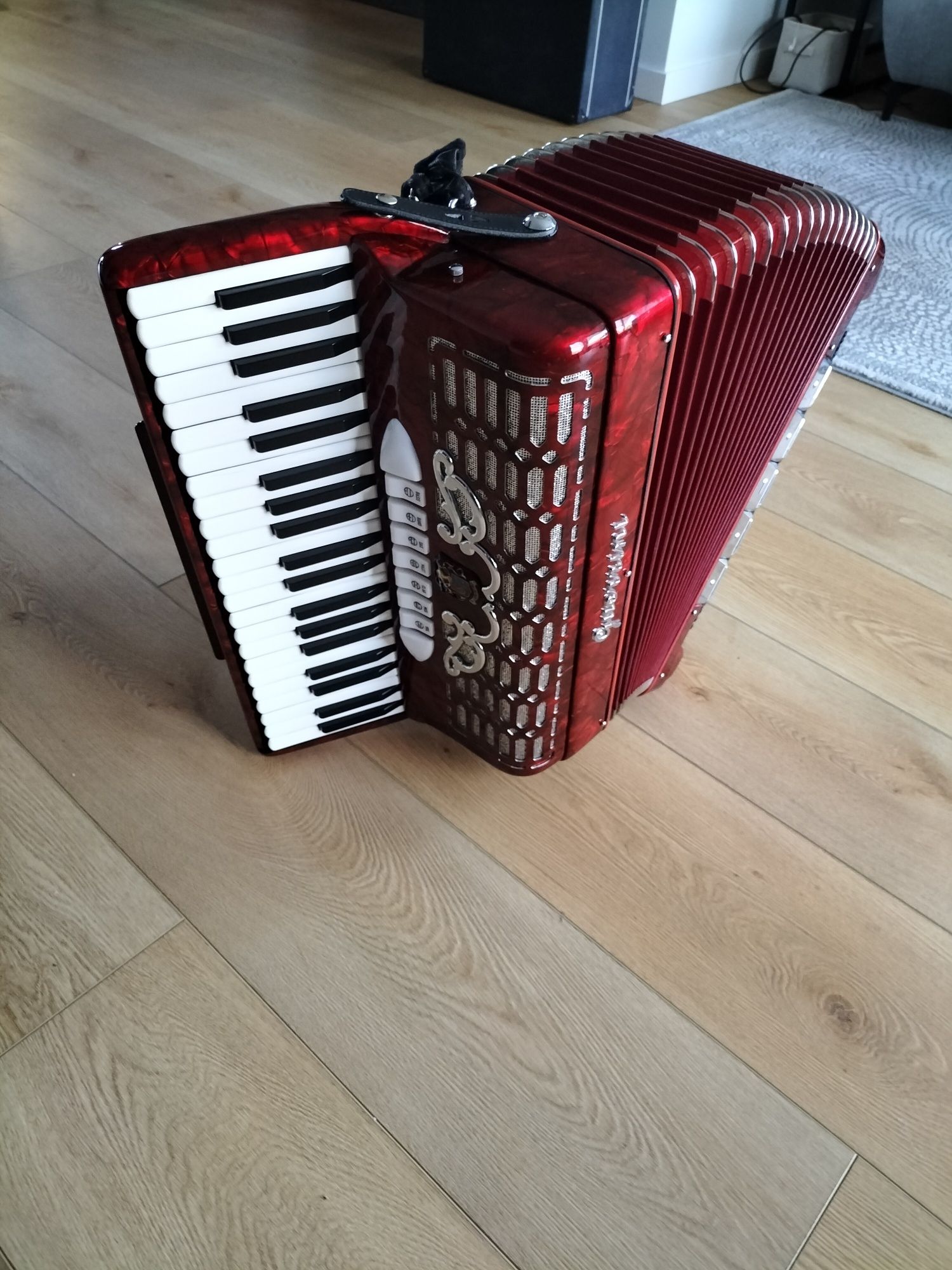 Akordeon  GUERRINI 120 basòw.4/5 chórów MUSETTE,IDEAŁ !!!