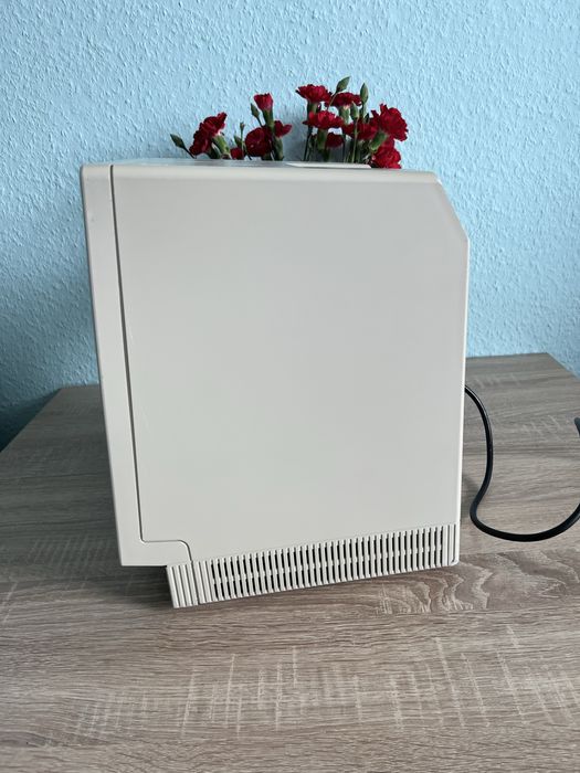 #1495 Macintosh SE Apple M5011 retro pc komputer stacja