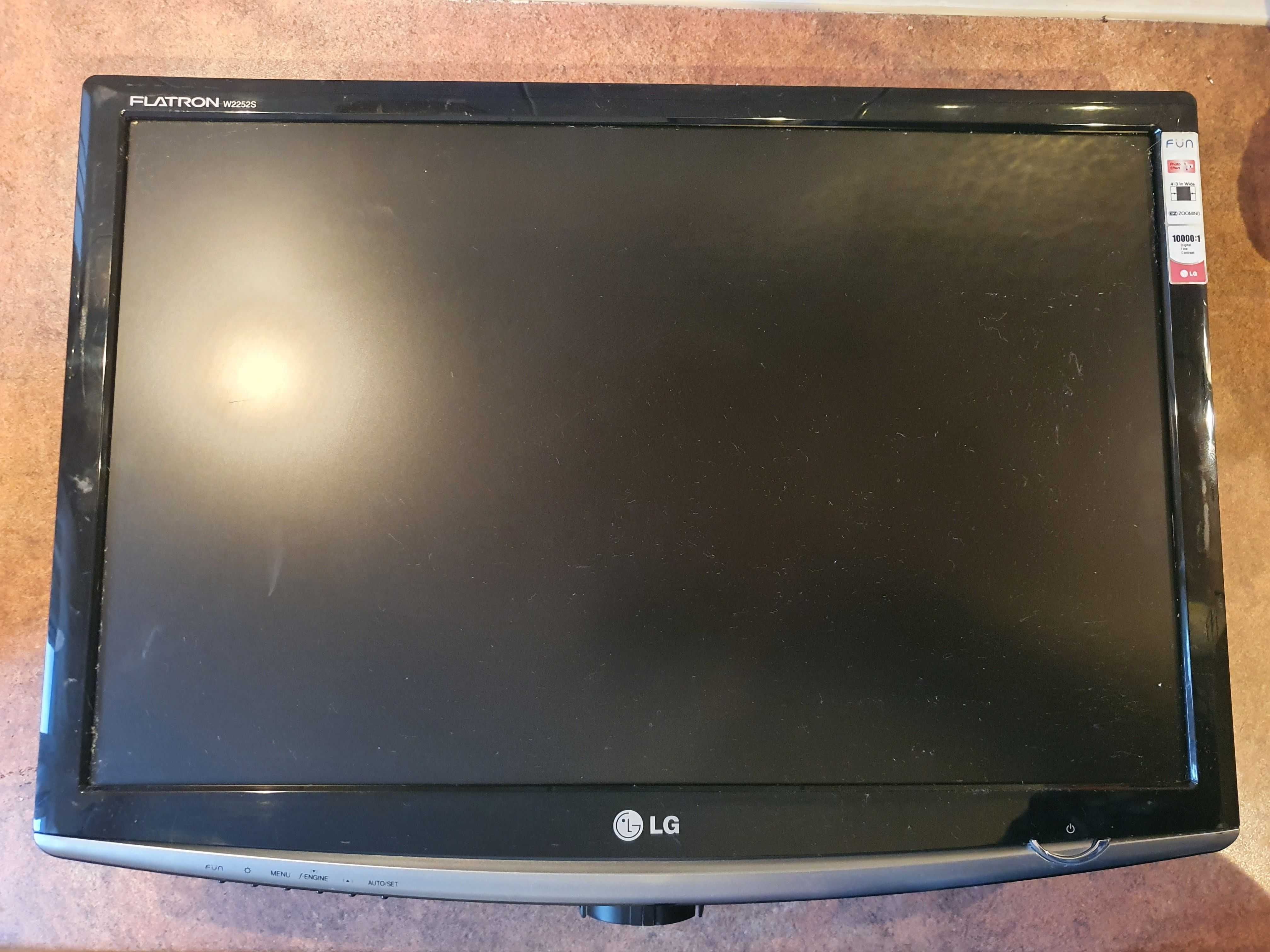 Monitor LG Flatron W2252S