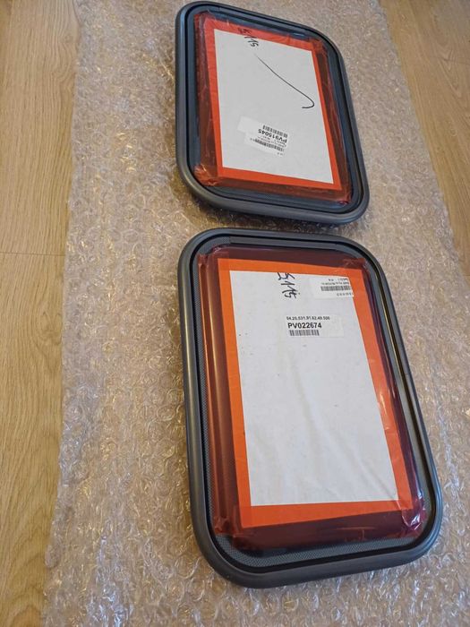 Okno uchylne w ramie 350x500 przyczepa kempingowa kamper