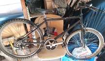 Bicicleta preta roda 24"