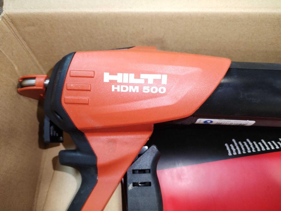 Hilti - Dispensador manual de ancoragens químicas HDM