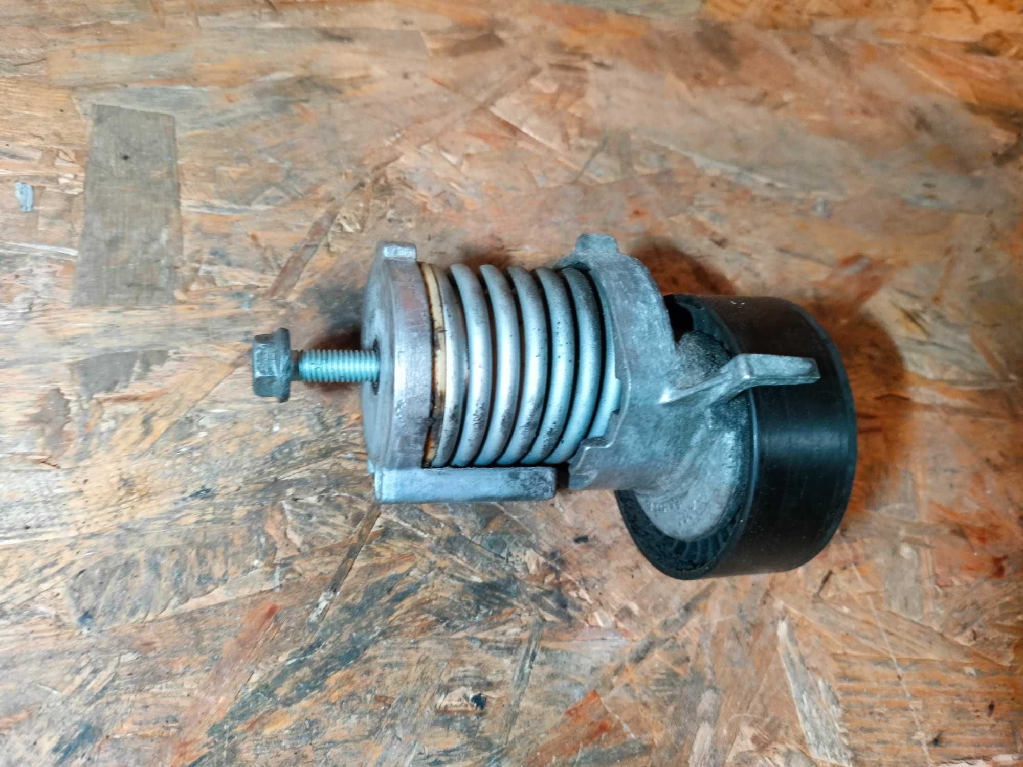 napinacz paska vw seat skoda audi 1,4 b