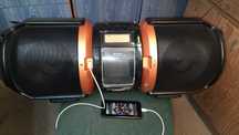 Boombox Sharp GX-M10 muzyczny potwór