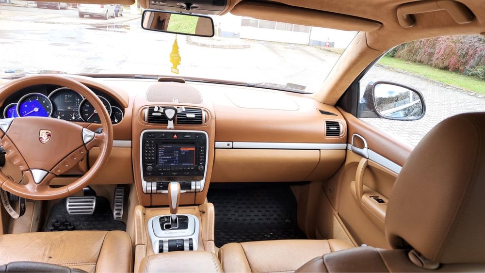 Porsche Cayenne Turbo