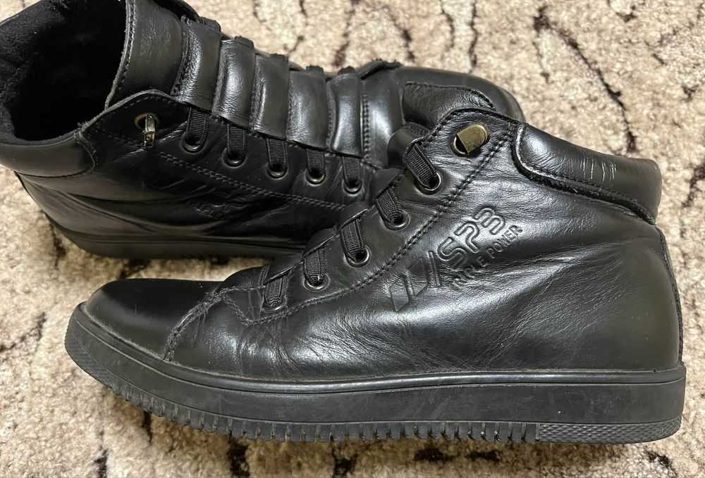 Дитячі осінні ботинки