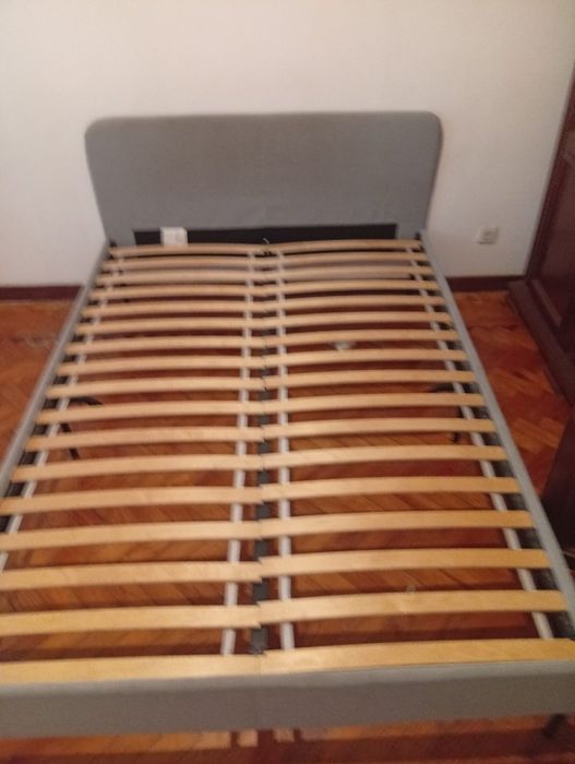Cama de casal okei