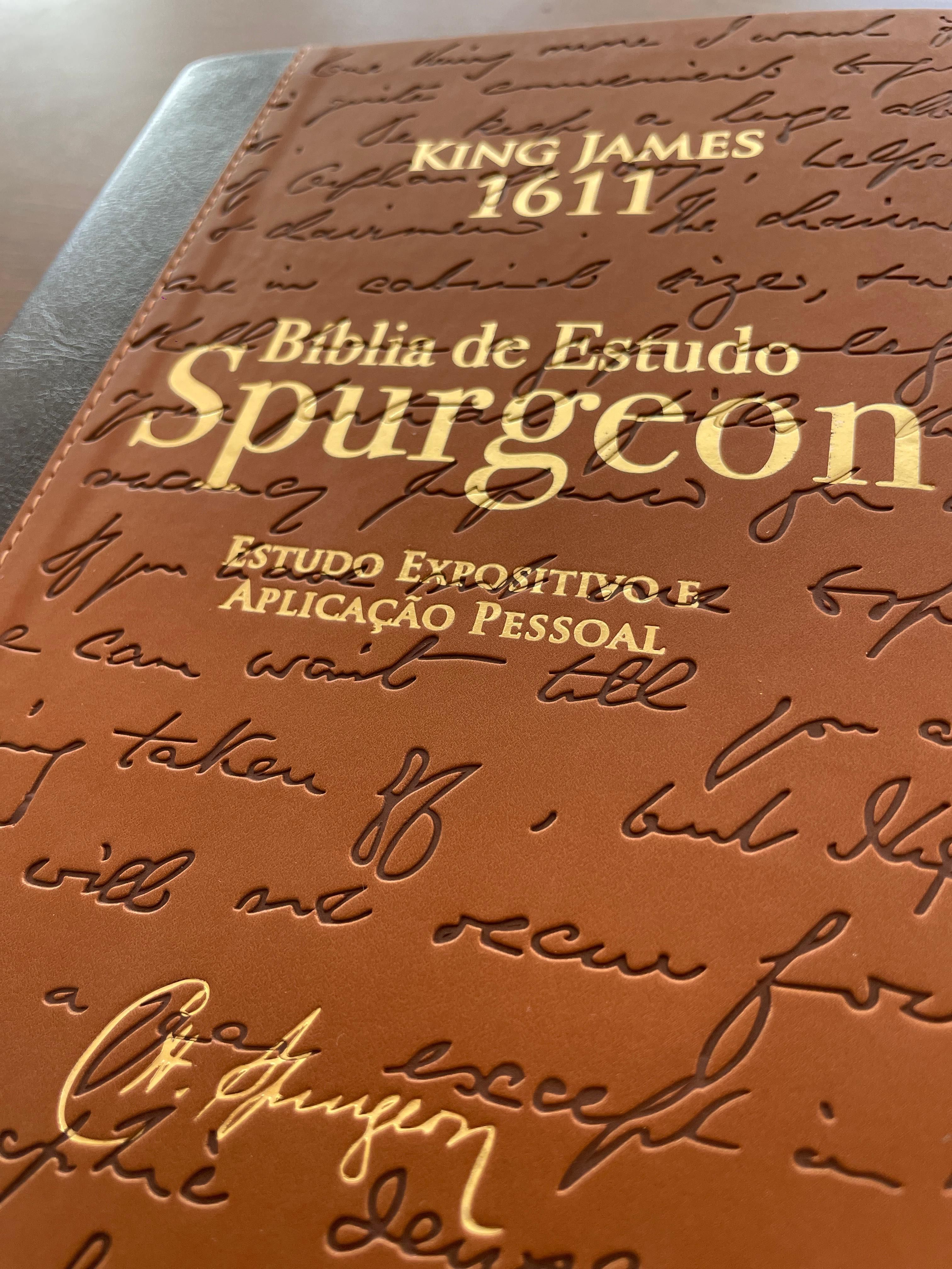 Bíblia De Estudo Spurgeon Capa Luxo de Bv Books (Português)