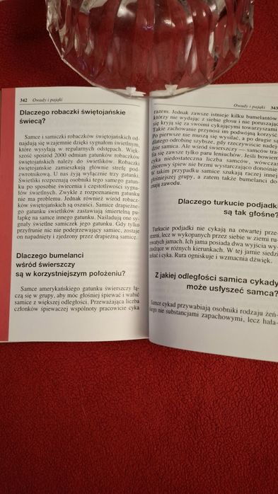 Album  "1000 osobliwości świata zwierząt"