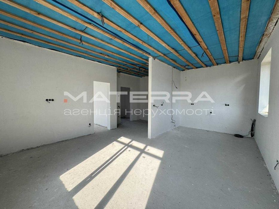 Продаж будинку в Тарасівка Київська обл. в оточенні лісу