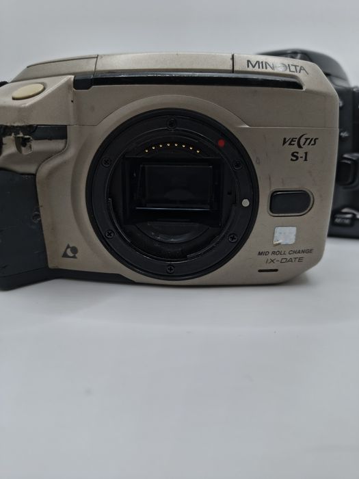 Aparat Minolta Vectis S-1 i Dynax 500si