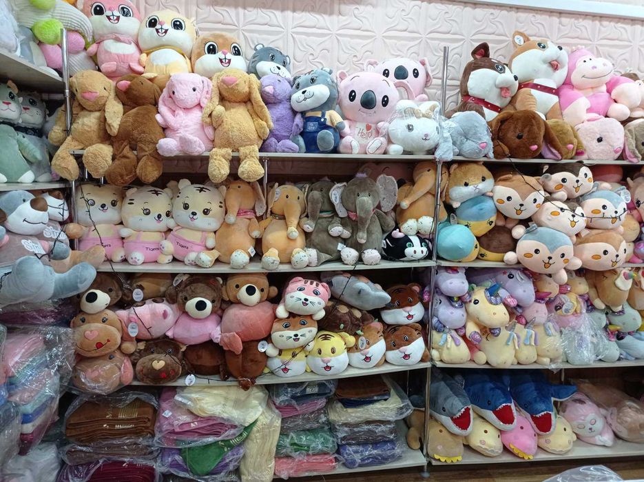 Плед игрушка подушка 3в1 кот мишка хомяк собака лев бегемот