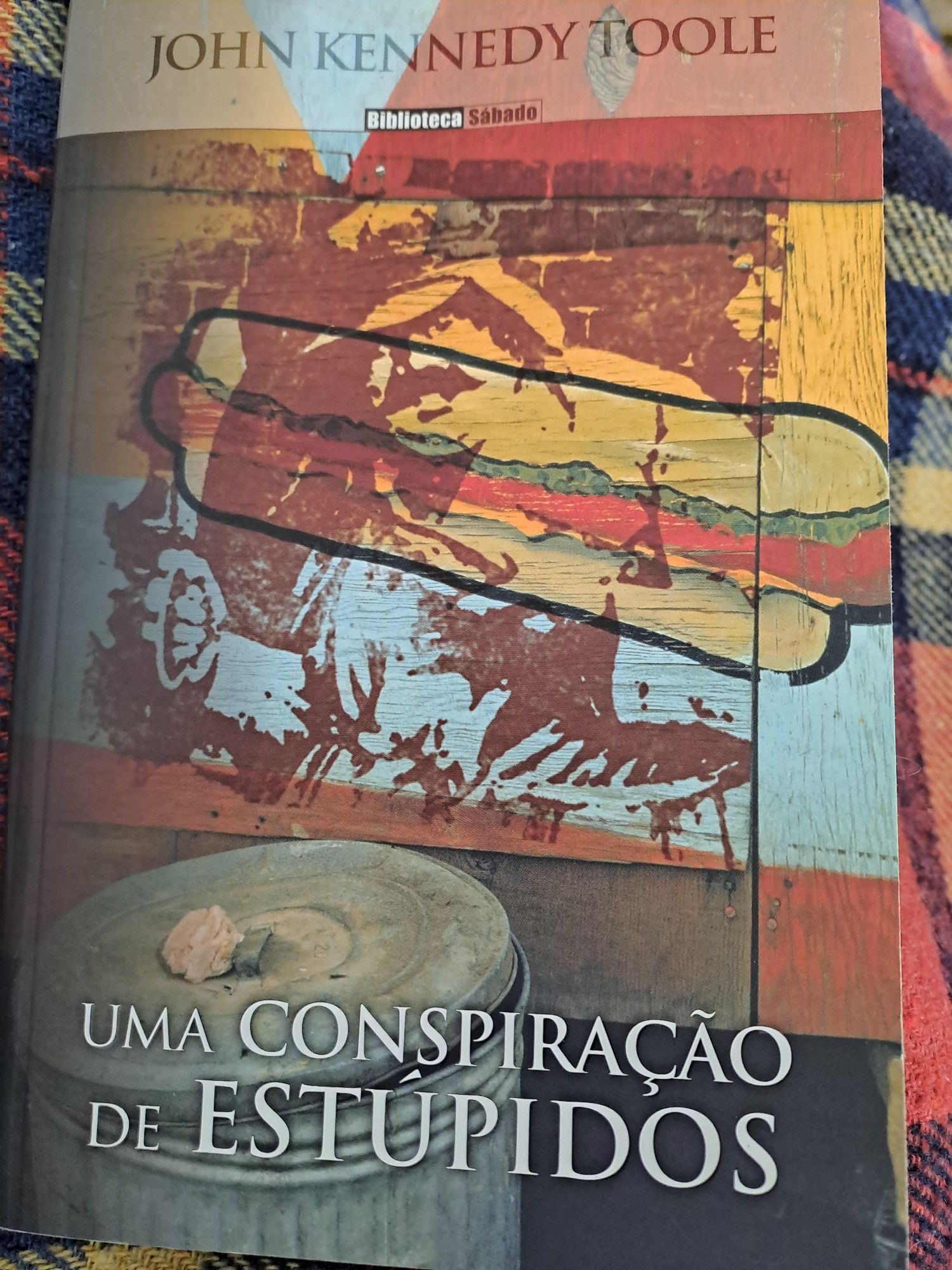 Uma conspiração de estúpidos  / John Kennedy Toole, 2008 . - 297 p.