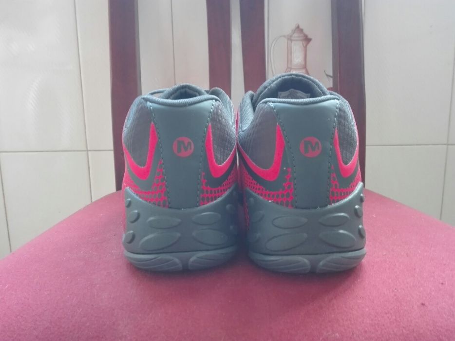 Merrell Chameleon 43,5 (novo)