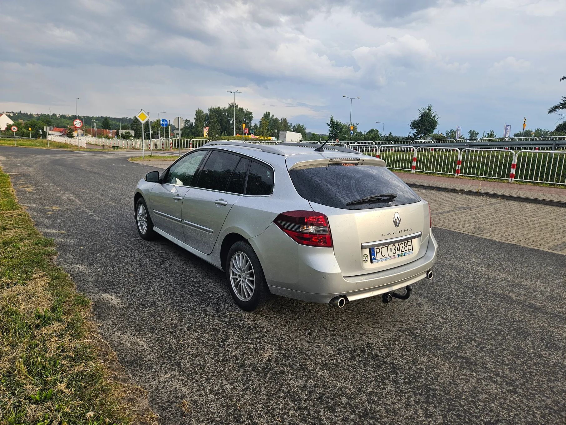 Renault Laguna 2.0 dci bardzo ładnym stanie zarejestrowany