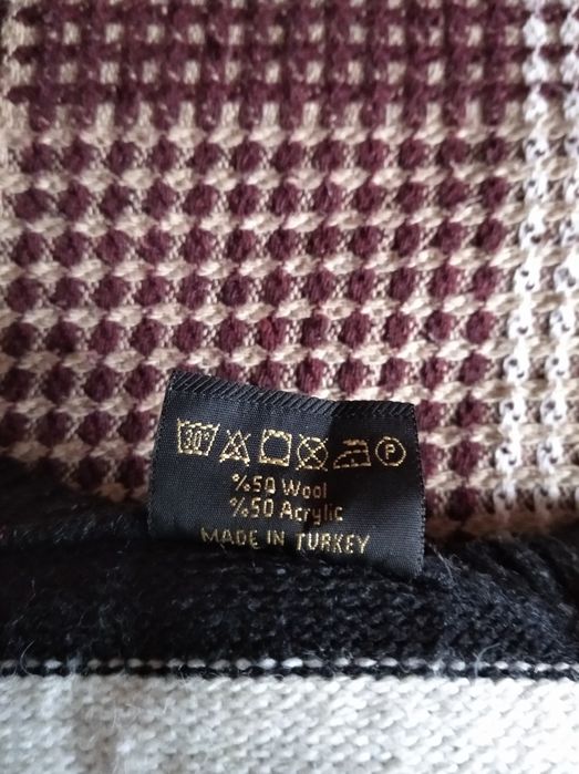 Продам світер Турція в новому стані, розмір L - XL