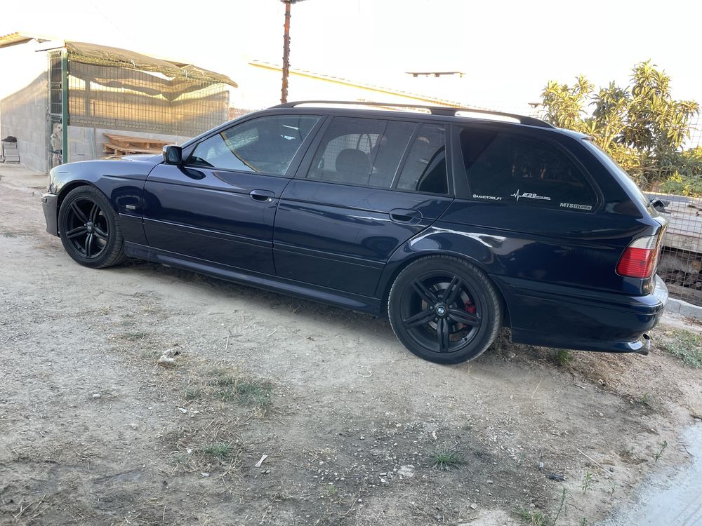 Troco jantes 17 C/ Pneus novos