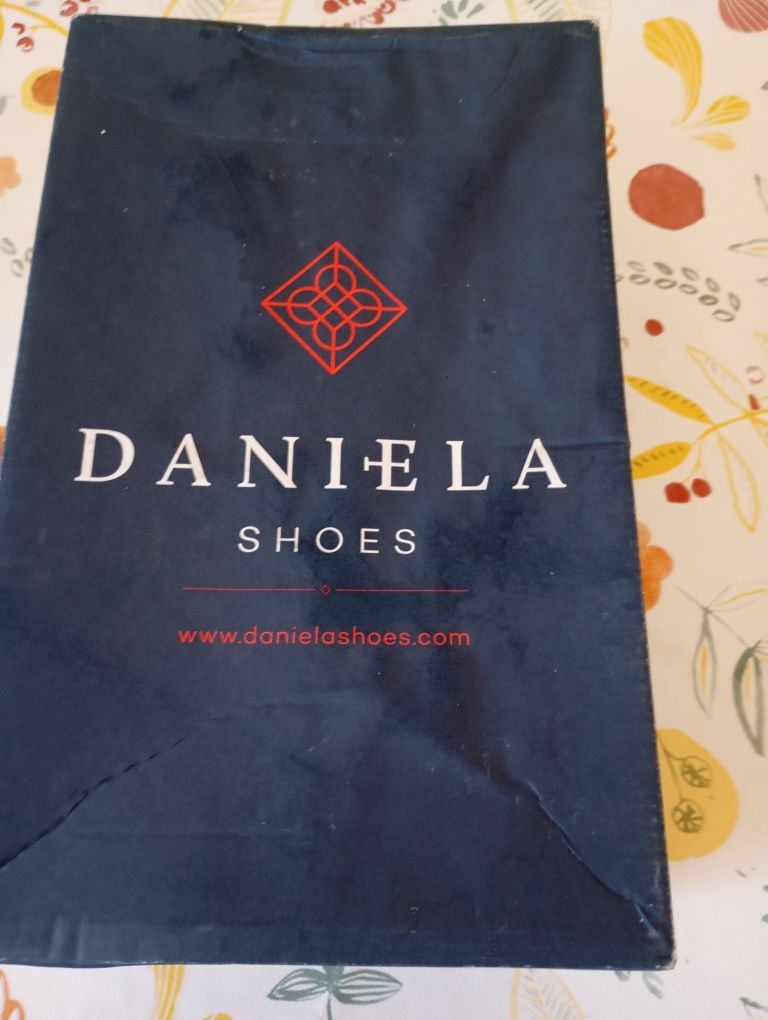 Sapatos Daniela Shoes