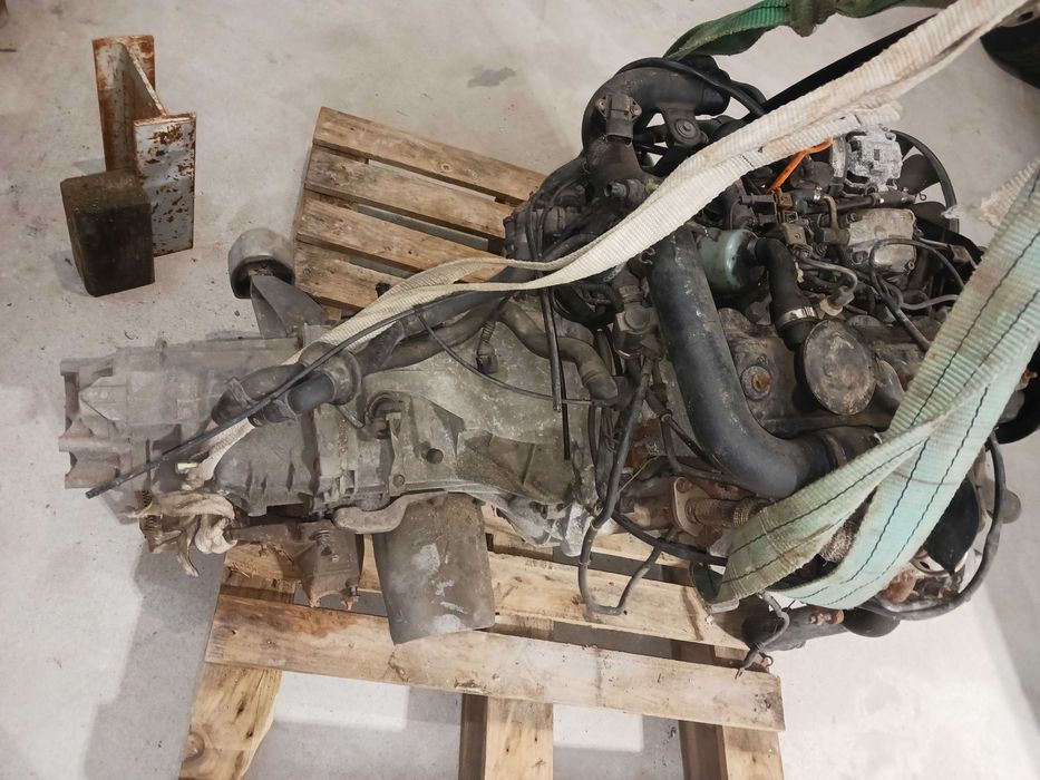Motor e caixa VW PASSAT B5 (3B2) AHU