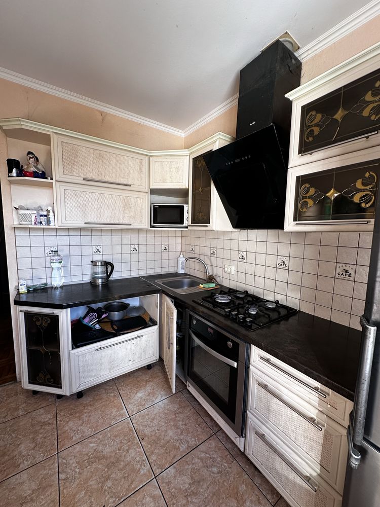 Продам кухню б/у