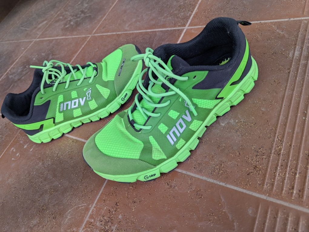 Кросівки для бігу inov 8 42,5 трекінгові
