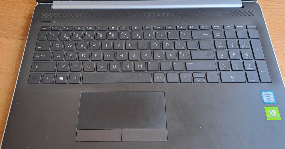 HP 15DA1044NP I5 Geração Windows11 16Gb Ram Nvidia MX110 2Gb Novo