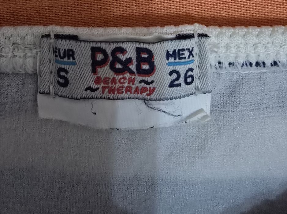 Biquini às riscas