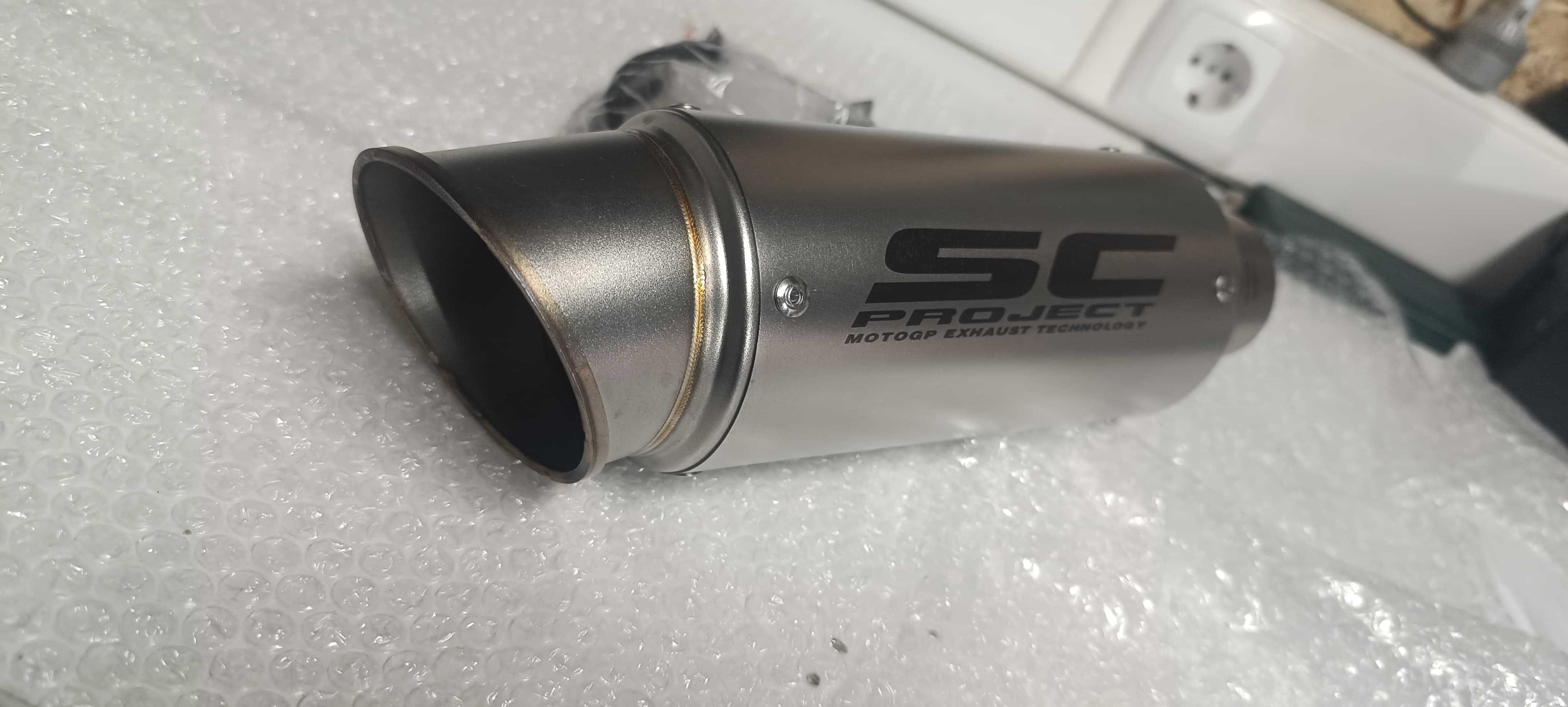 Ponteiras de Escape Universais – 51mm com Adaptador 38mm