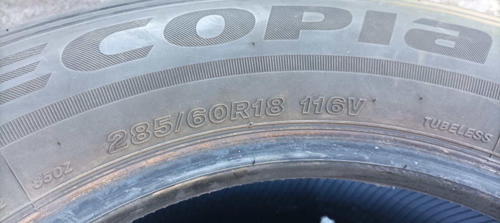 Продам шины 285/60R18