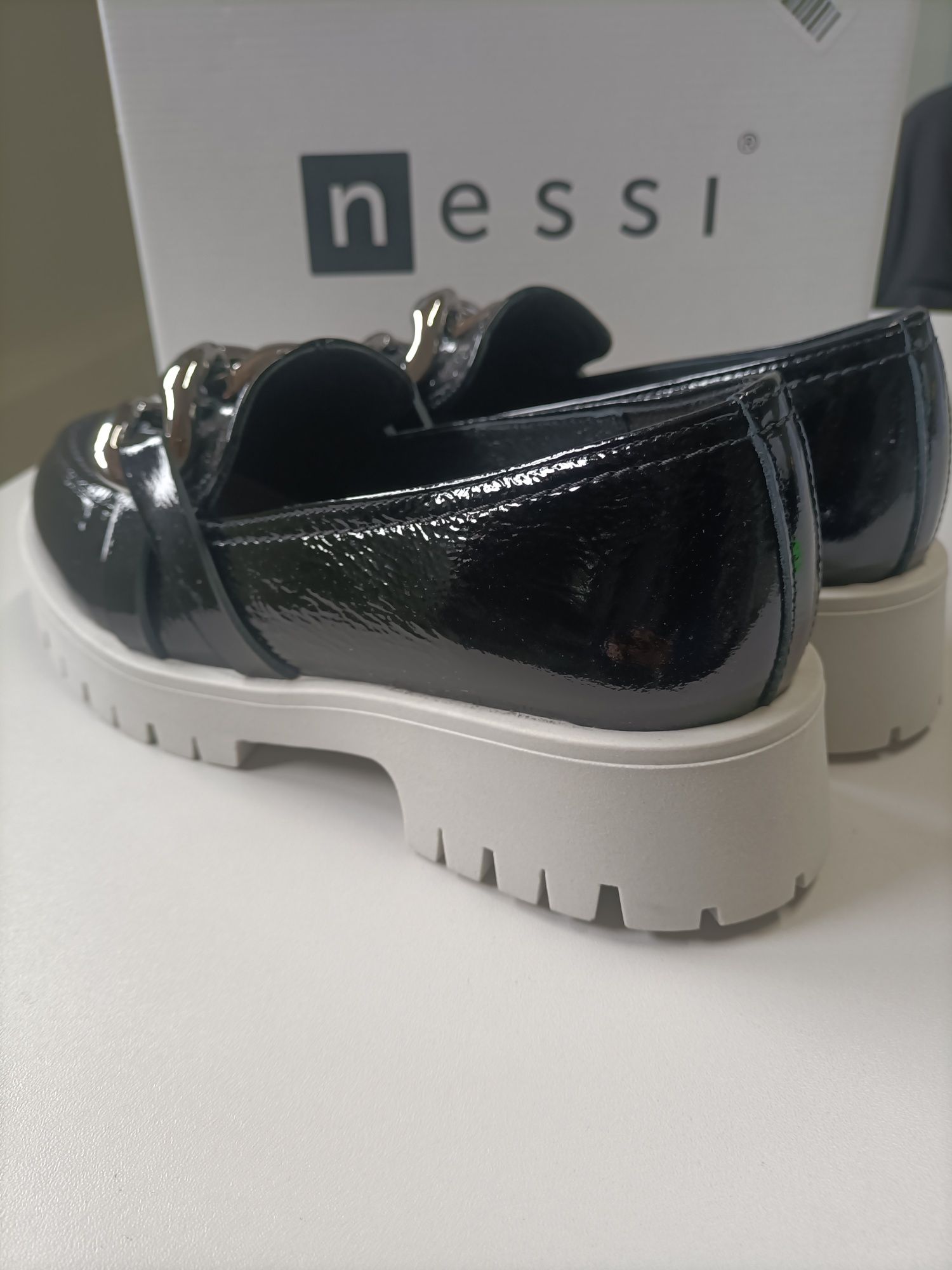 Mokasyny Nessi 37