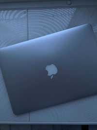 Macbook Air 2013 (ідеальний стан)