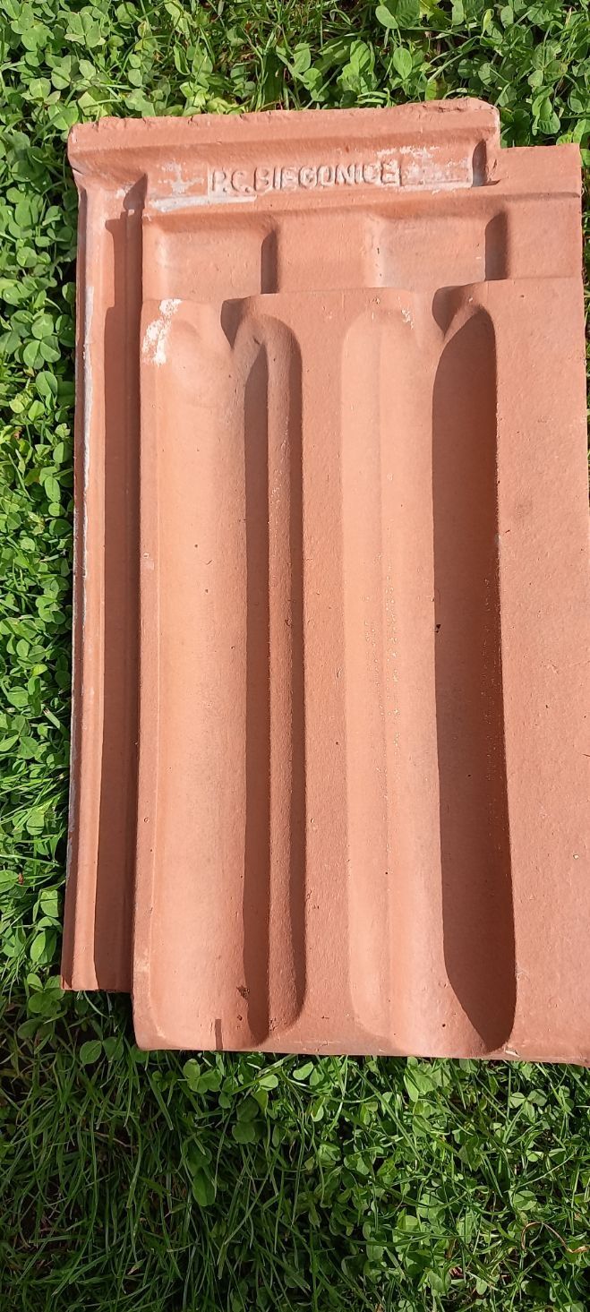 Dachówka ceramiczna gąsior budowa dom budowa łaty marsylka biegonicka