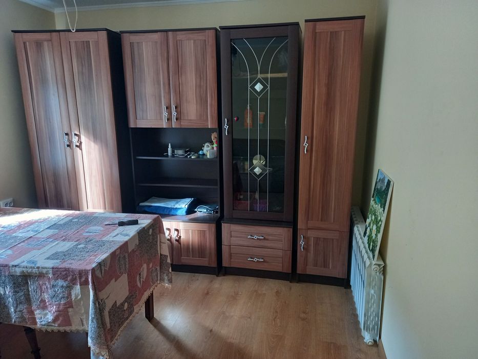 Продам будинок із кухнею