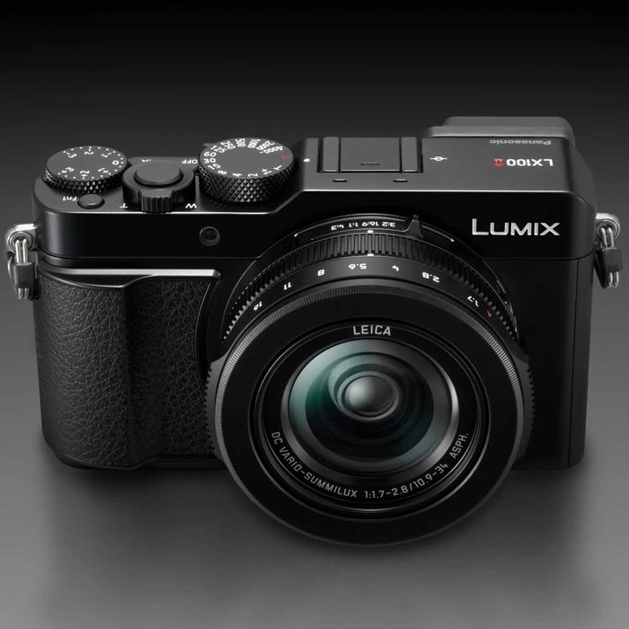 Aparat Panasonic Lumix DC-LX100 II czarny F 1.7–2.8, MOS 17MP typu 4/3