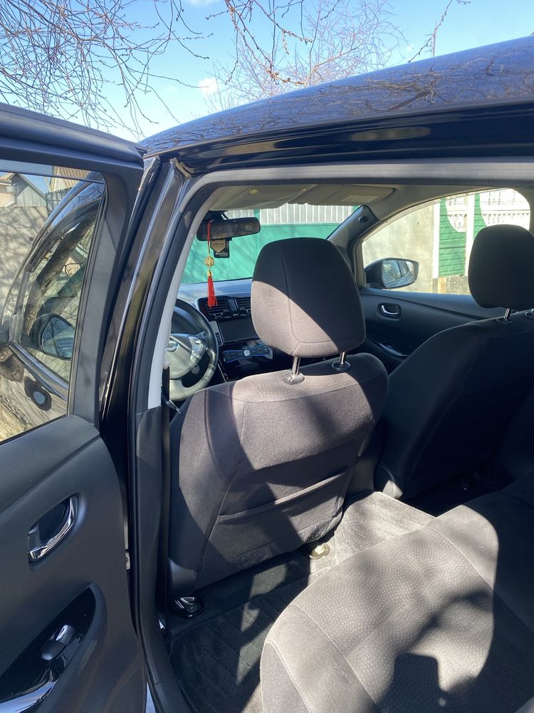 Продам Nissan Leaf 2016р. 30кв.