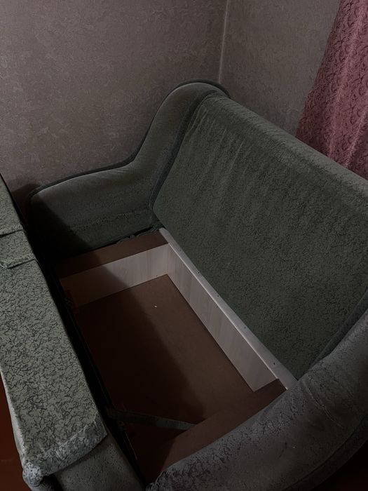 Продам диван розкладається