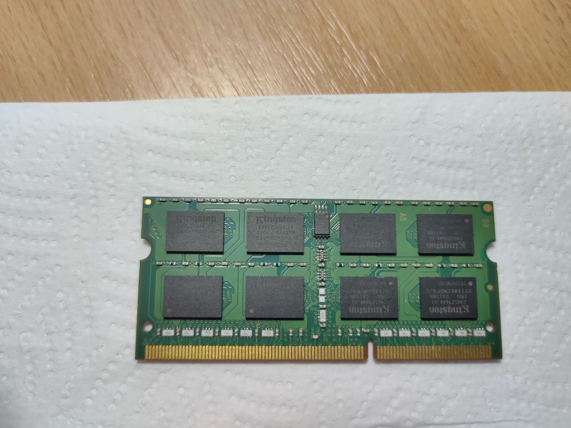 Оперативна пам'ять для ноутбука DDR 3 8gb