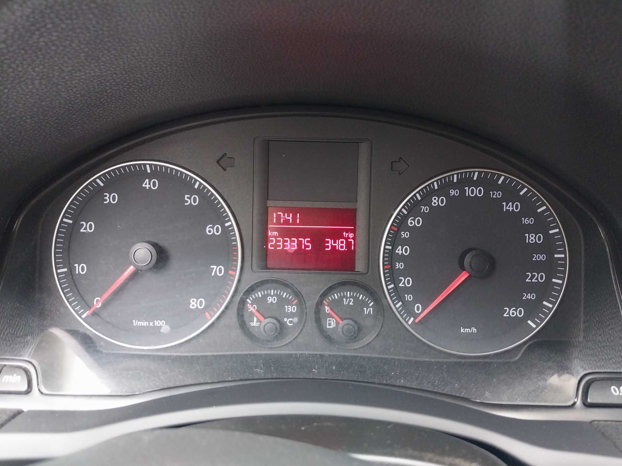 Volkswagen Golf 5 1.6 mpi