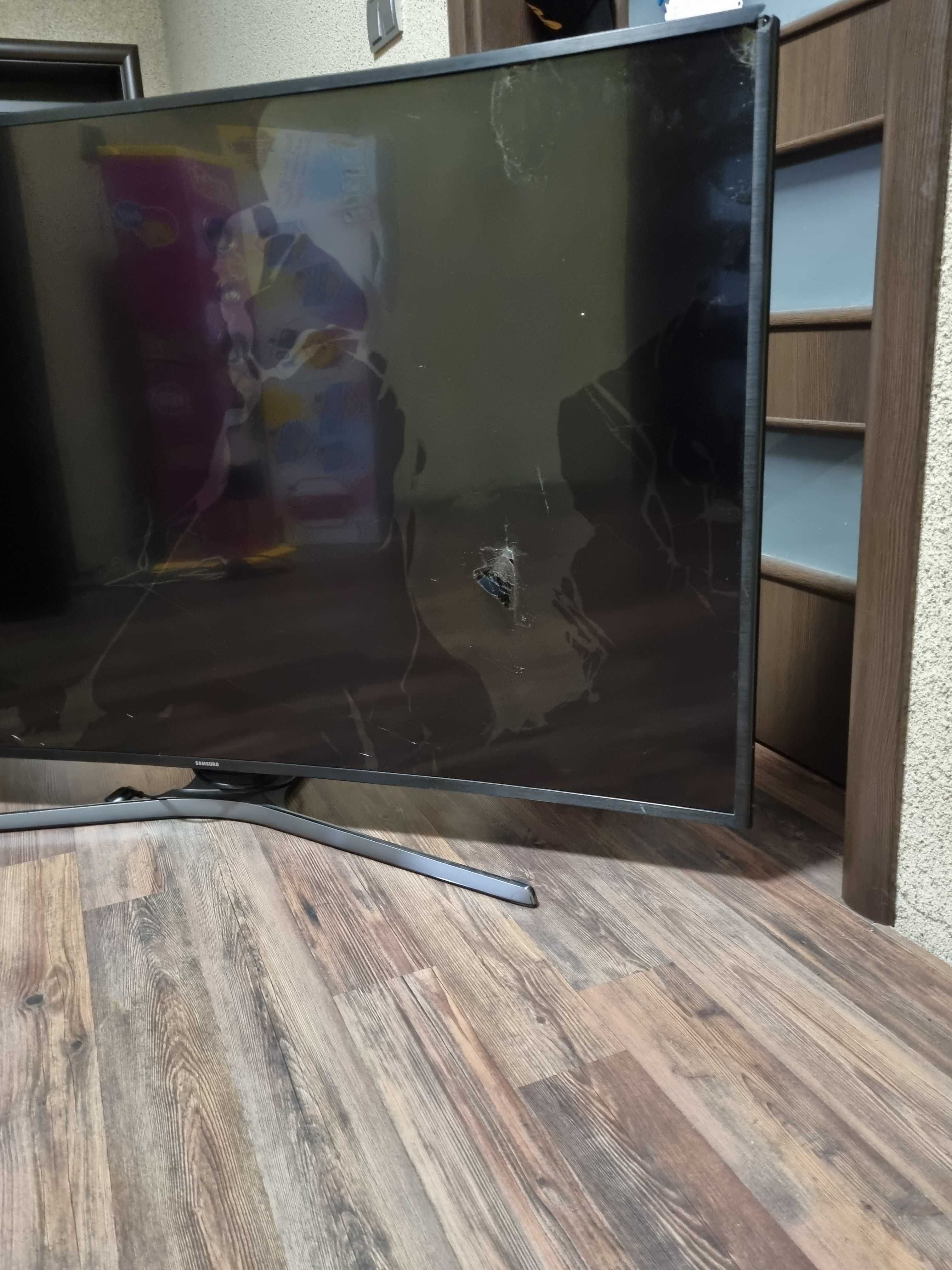 Telewizor Samsung UE55KU6100 uszkodzony